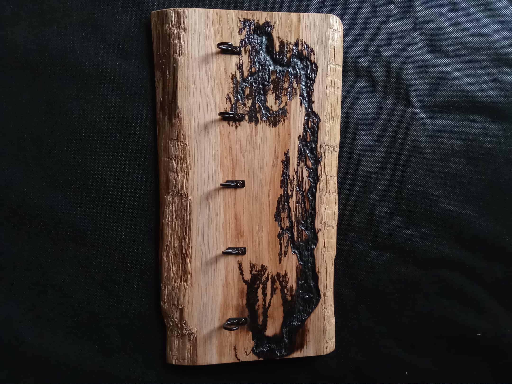 Porte-clés mural en bois fractal